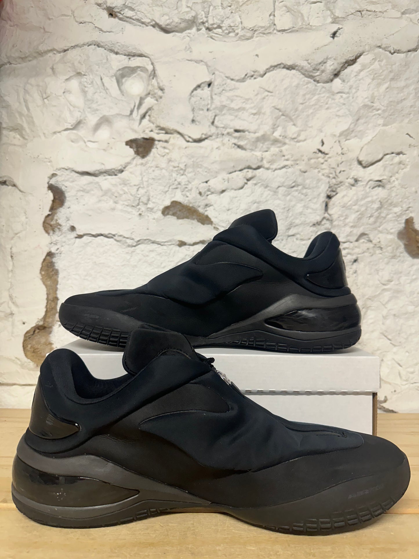 Converse Shai 001 Charm Black Sz 15