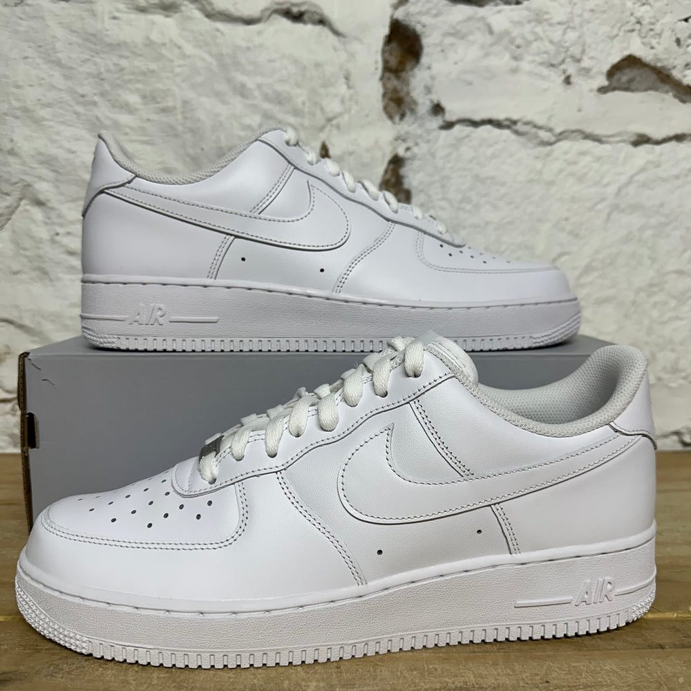 Nike Air Force 1 Low White Sz 11 DS