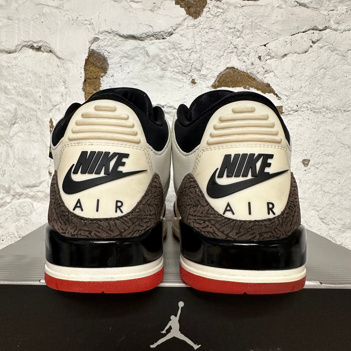 Air Jordan 3 World Best Dad Sz 9.5