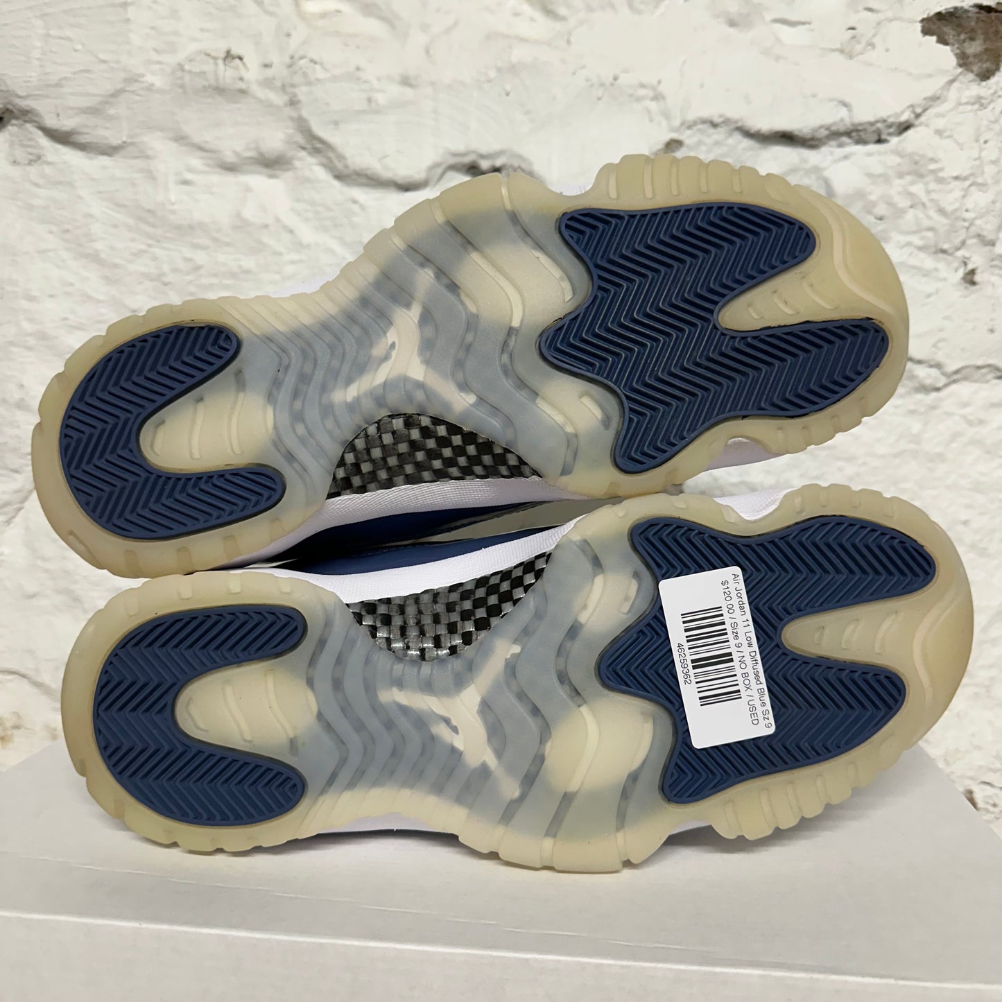 Air Jordan 11 Low Diffused Blue Sz 9