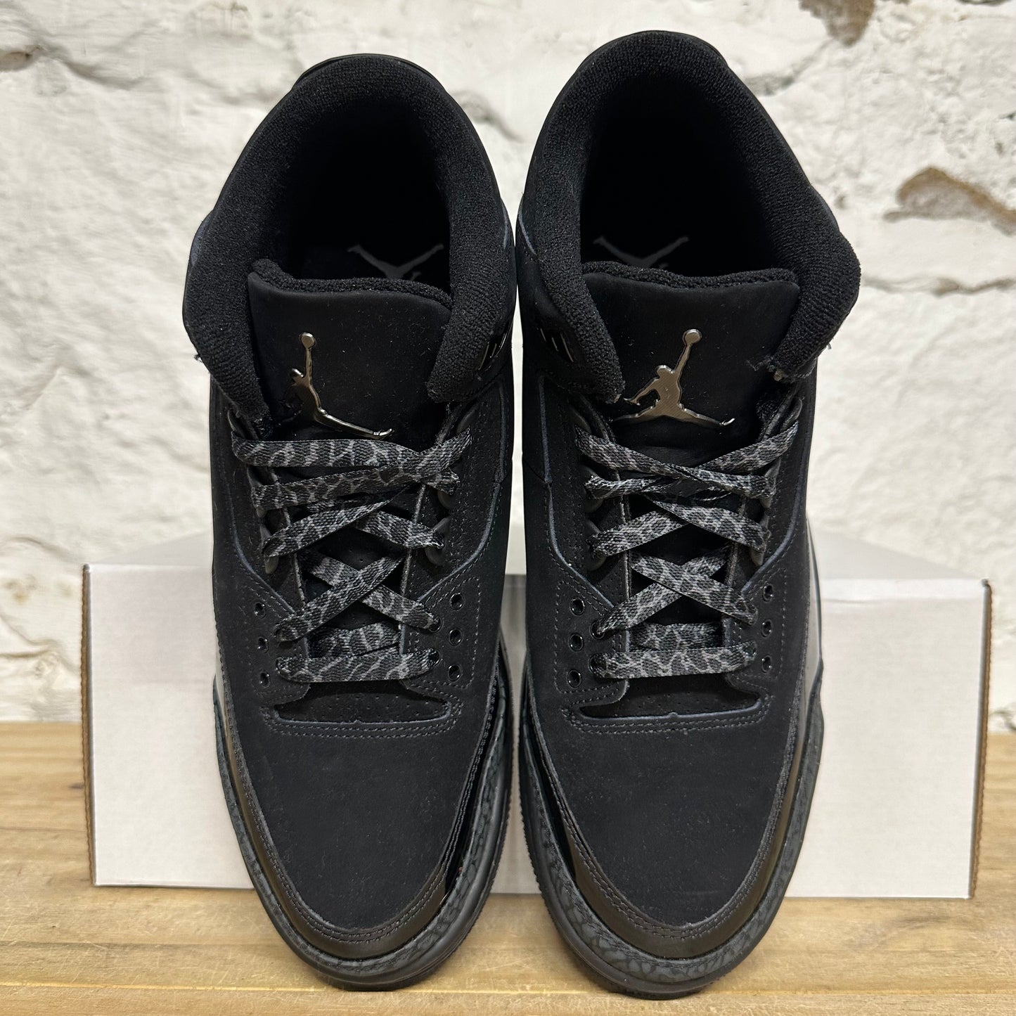Air Jordan 3 Black Cat Sz 9