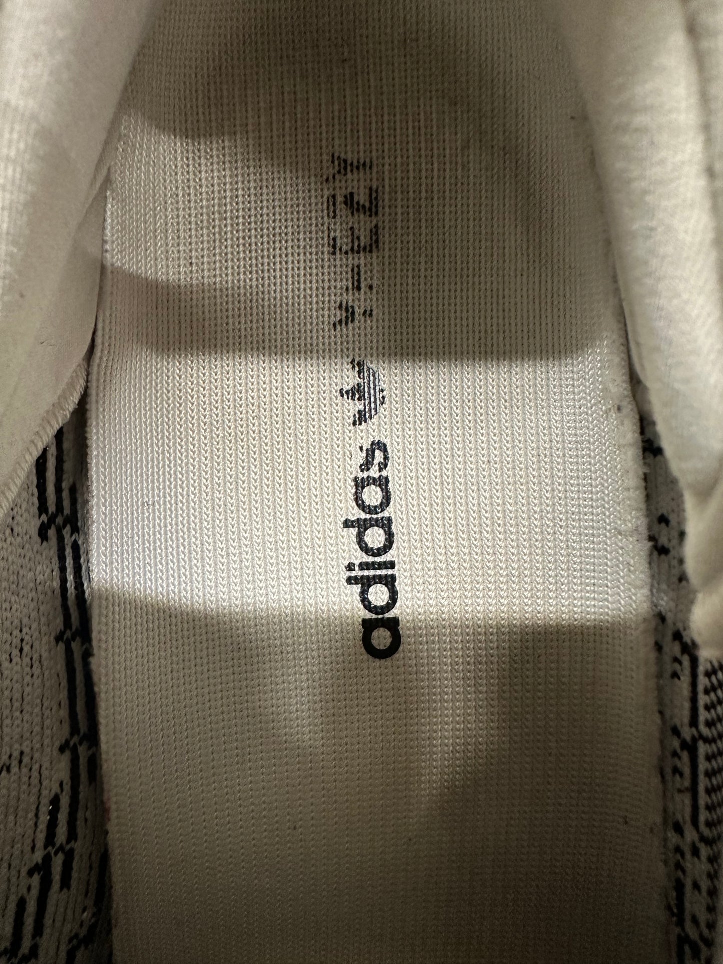 Yeezy 350 V2 Zebra Sz 12