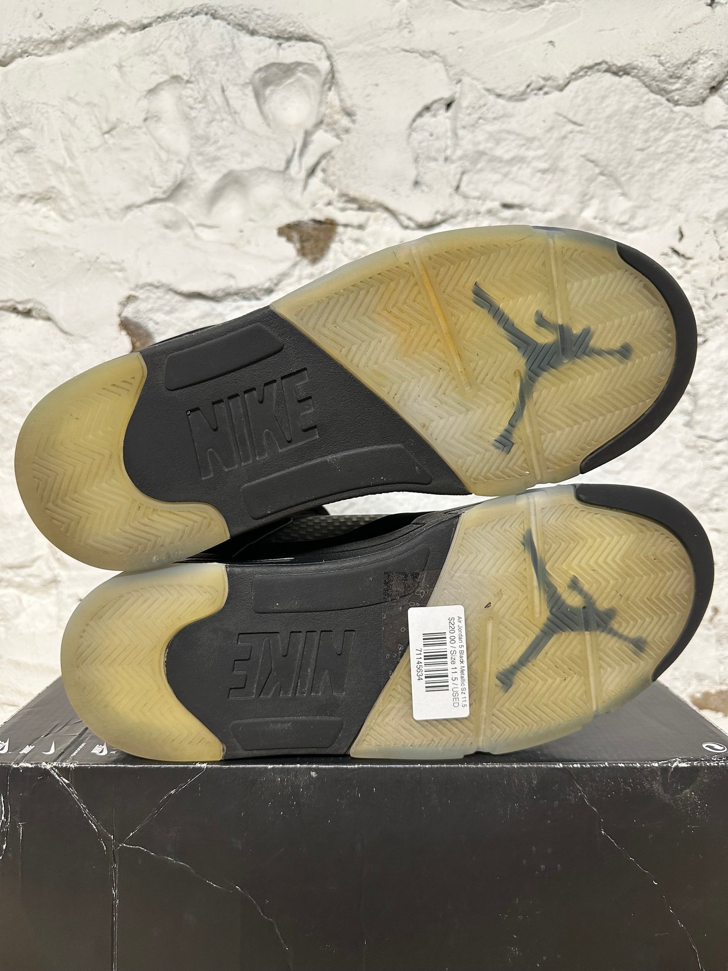 Air Jordan 5 Black Metallic Reimagined Sz 11.5