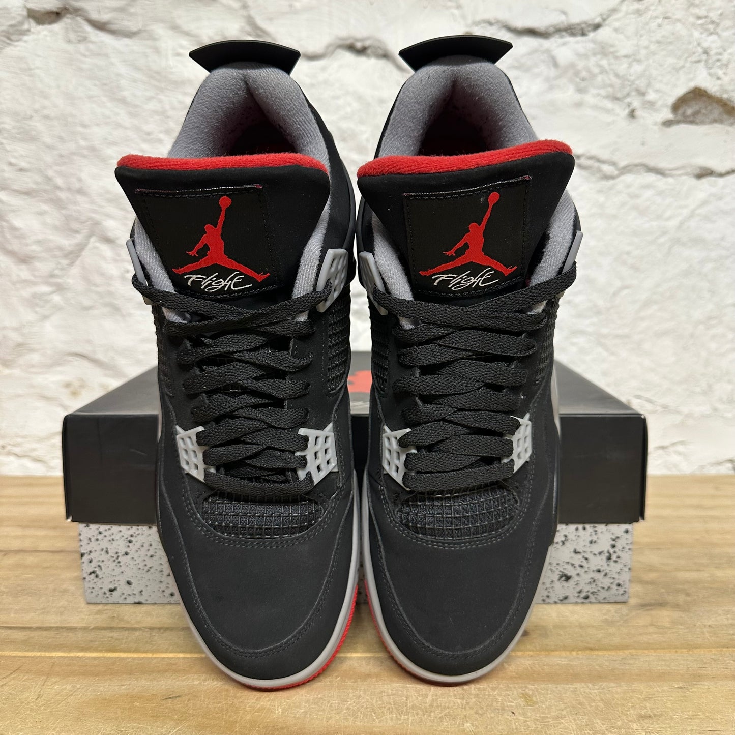 Air Jordan 4 Bred (2019) Sz 10