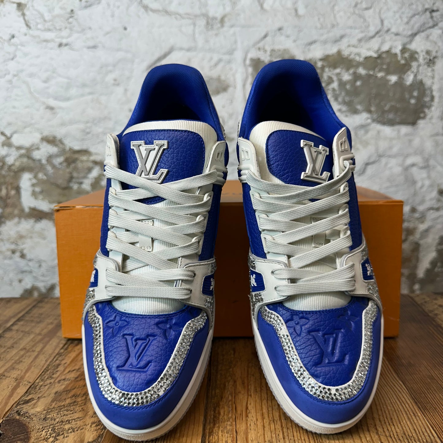 Louis Vuitton Blue White Rhinestone Trainer Sneaker Sz 10.5 (9LV)