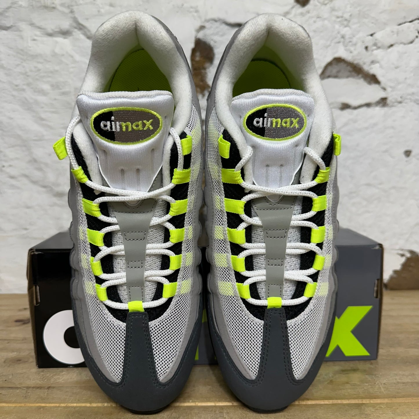 Nike Air Max 95 OG Big Bubble Neon (2025/2026) Sz 11.5