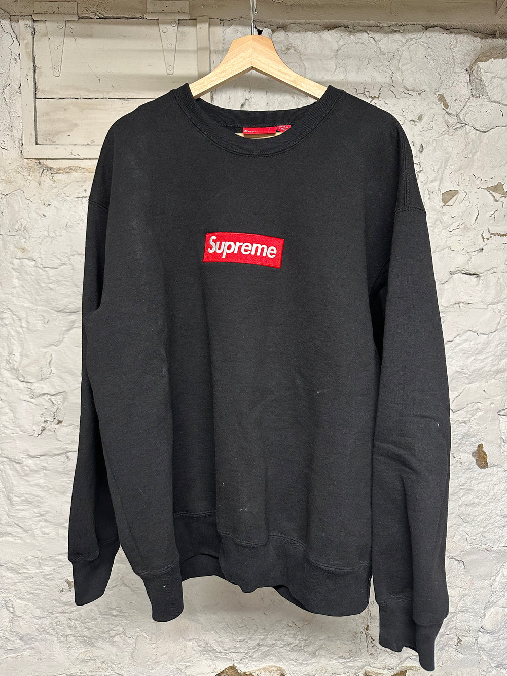 Supreme Red Box Logo Black Crewneck Sz XL