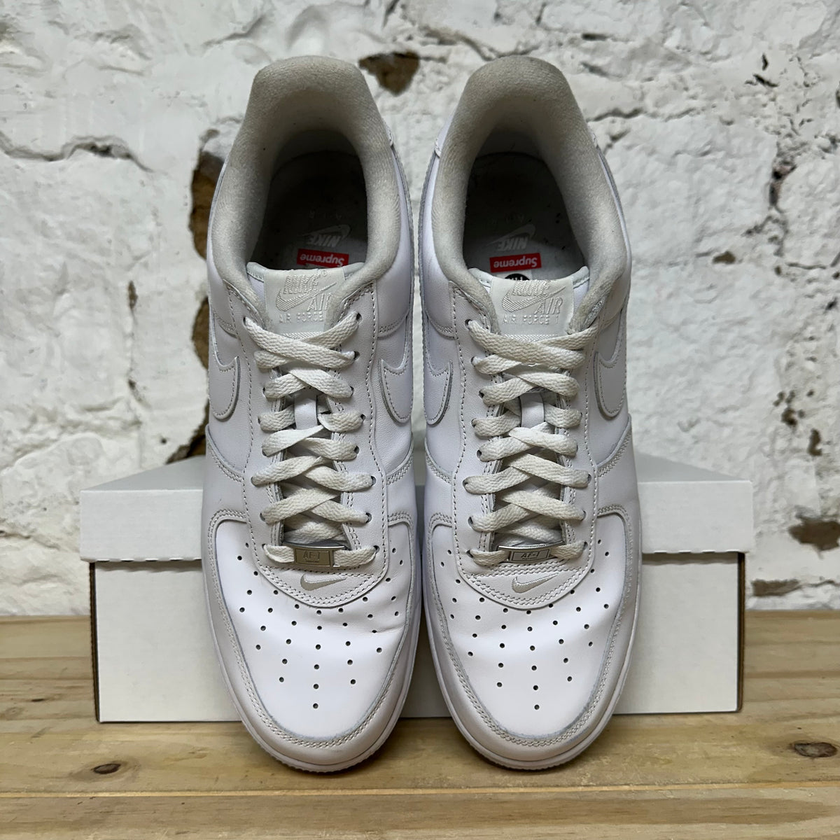 Nike Supreme 07 Air Force 1 Low White Bogo Sz 11.5