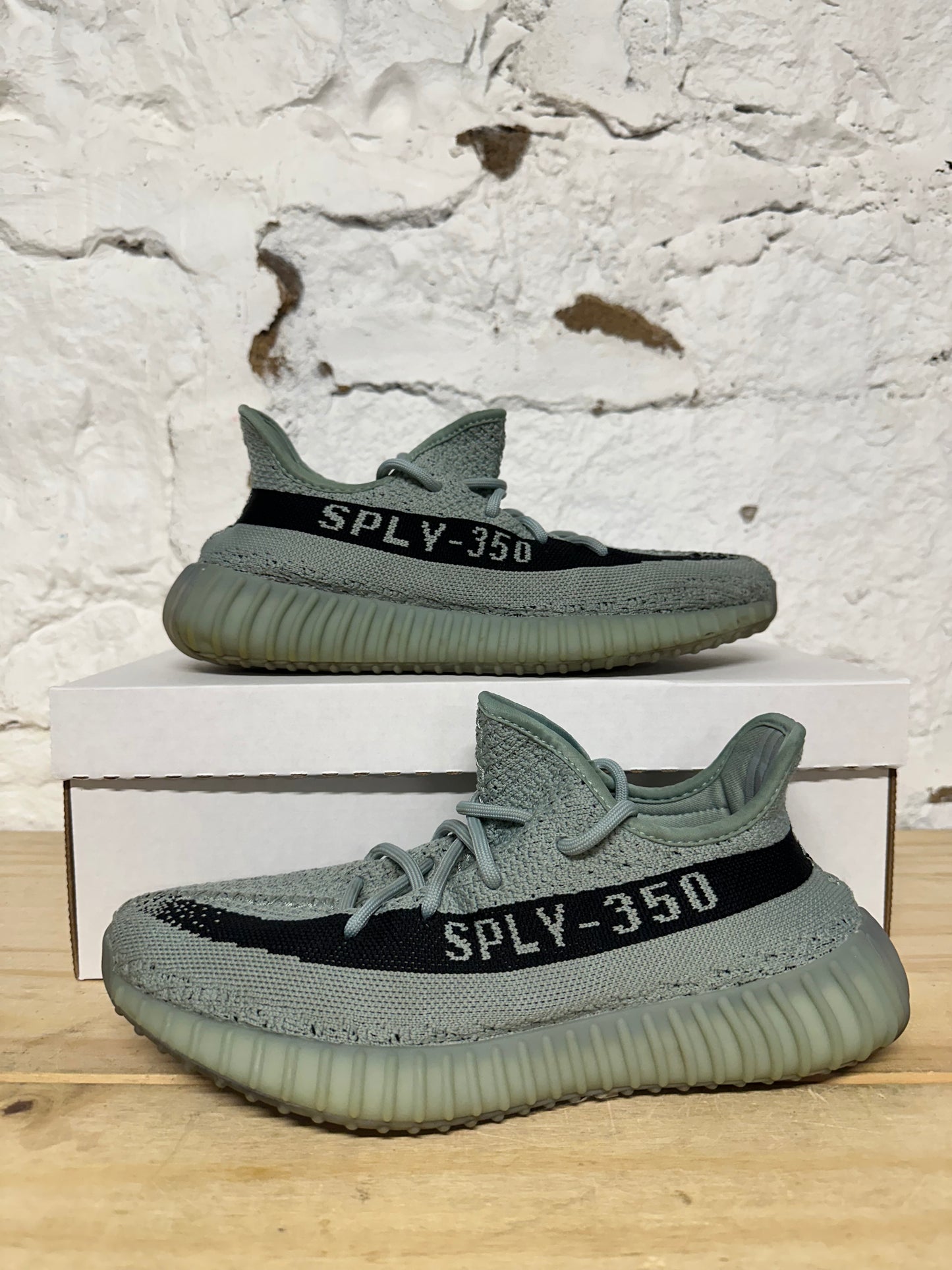Yeezy 350 Salt Sz 7.5