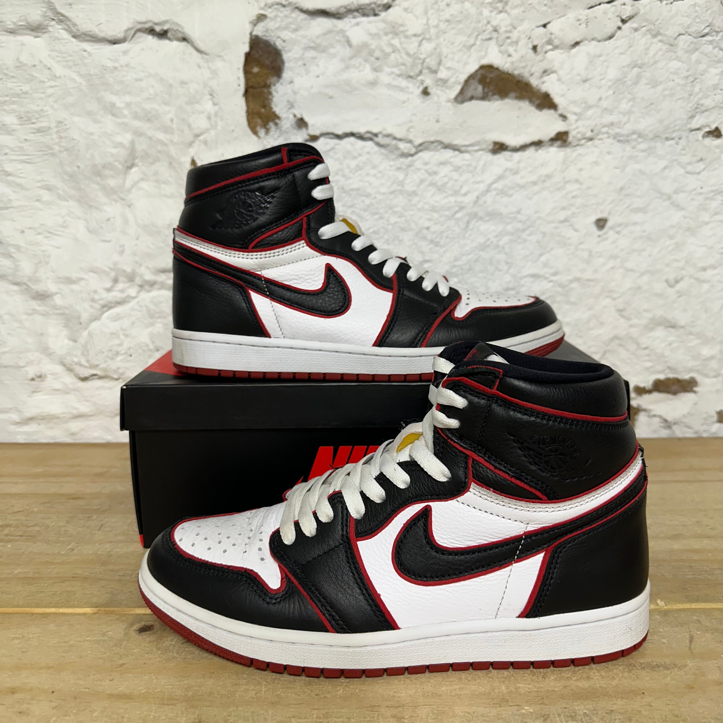 Air Jordan 1 High Bloodline Sz 8