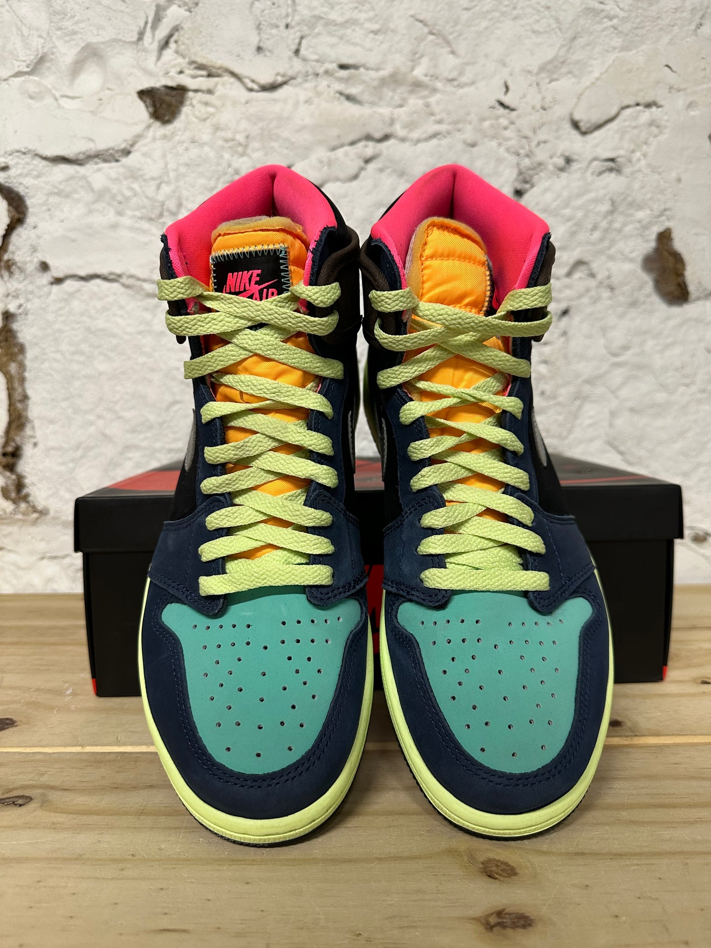 Air Jordan 1 Biohack Sz 10