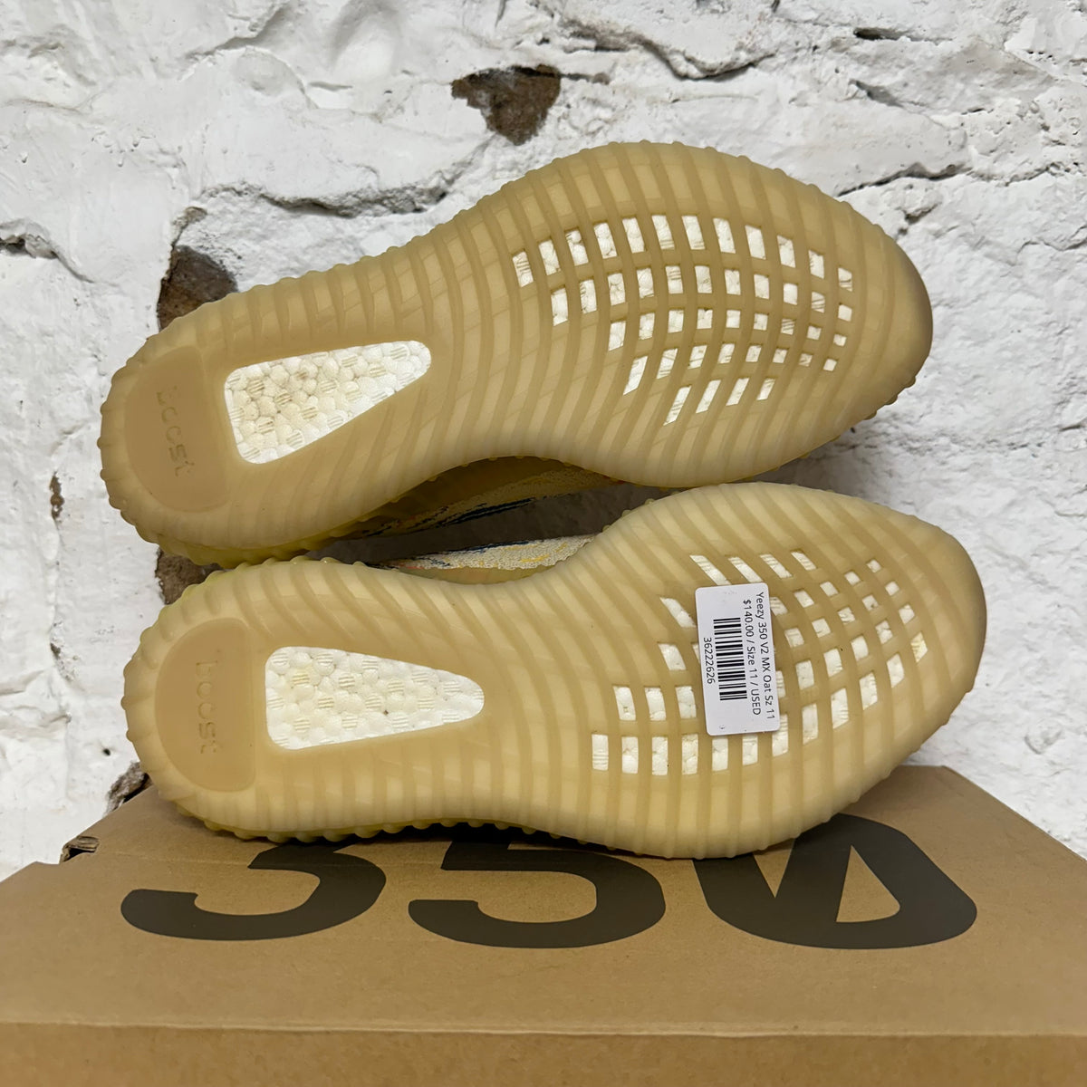 Yeezy 350 V2 MX Oat Sz 11
