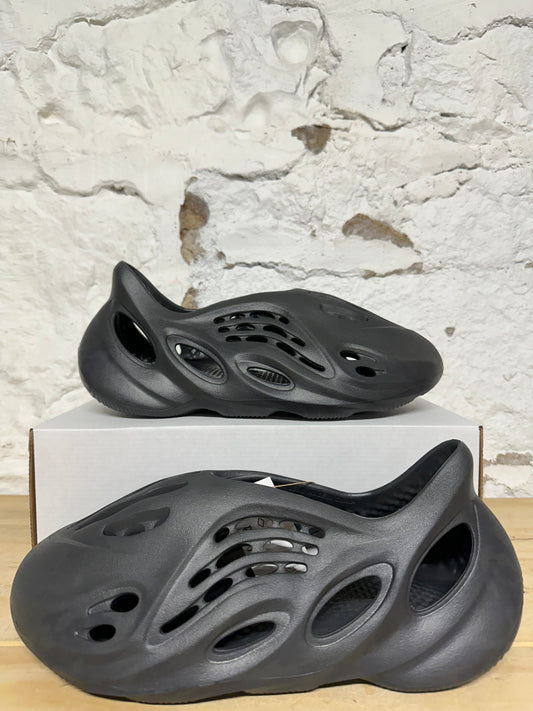 Yeezy Foam Runner Onyx Sz 13 DS