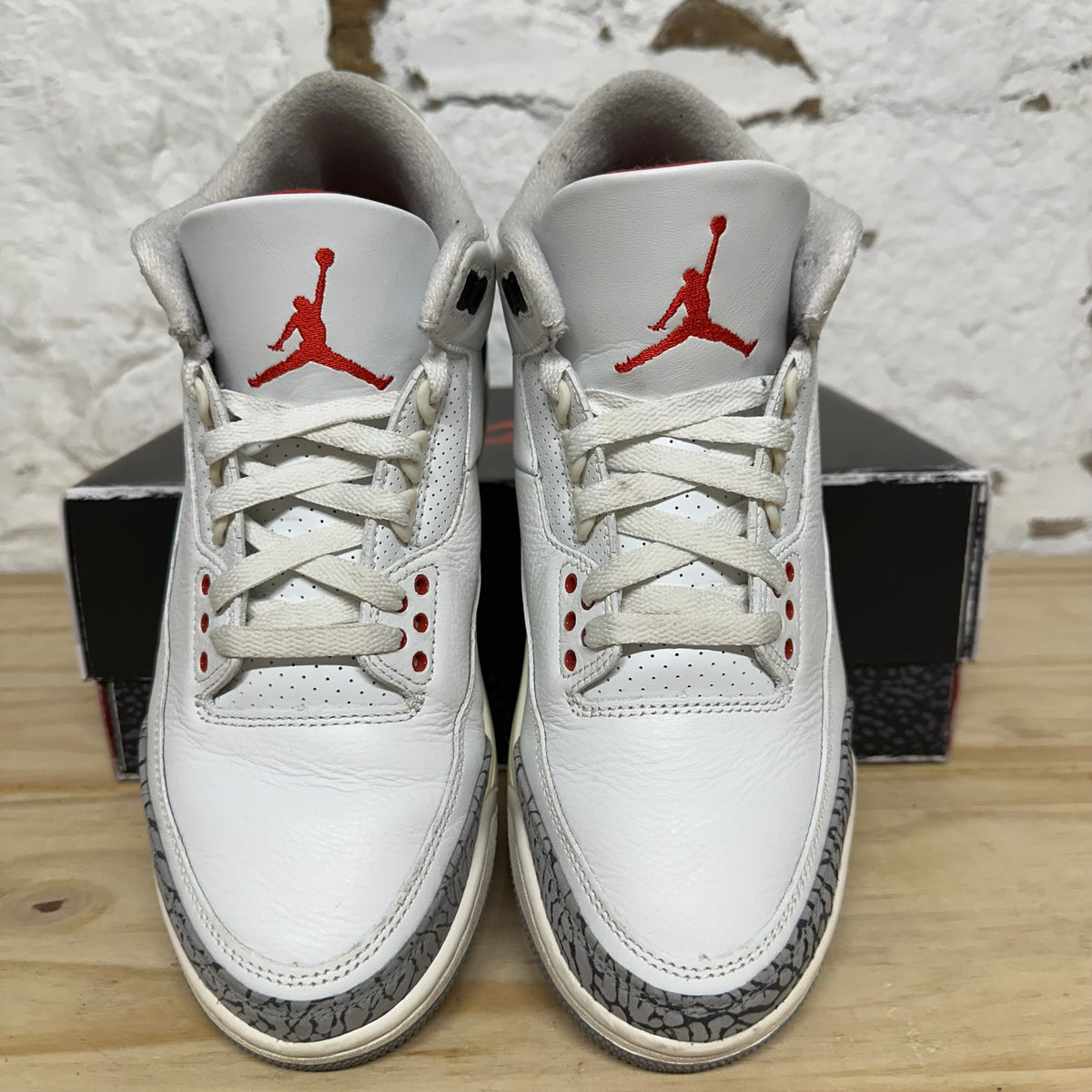 Air Jordan 3 White Cement Reimagined Sz 8