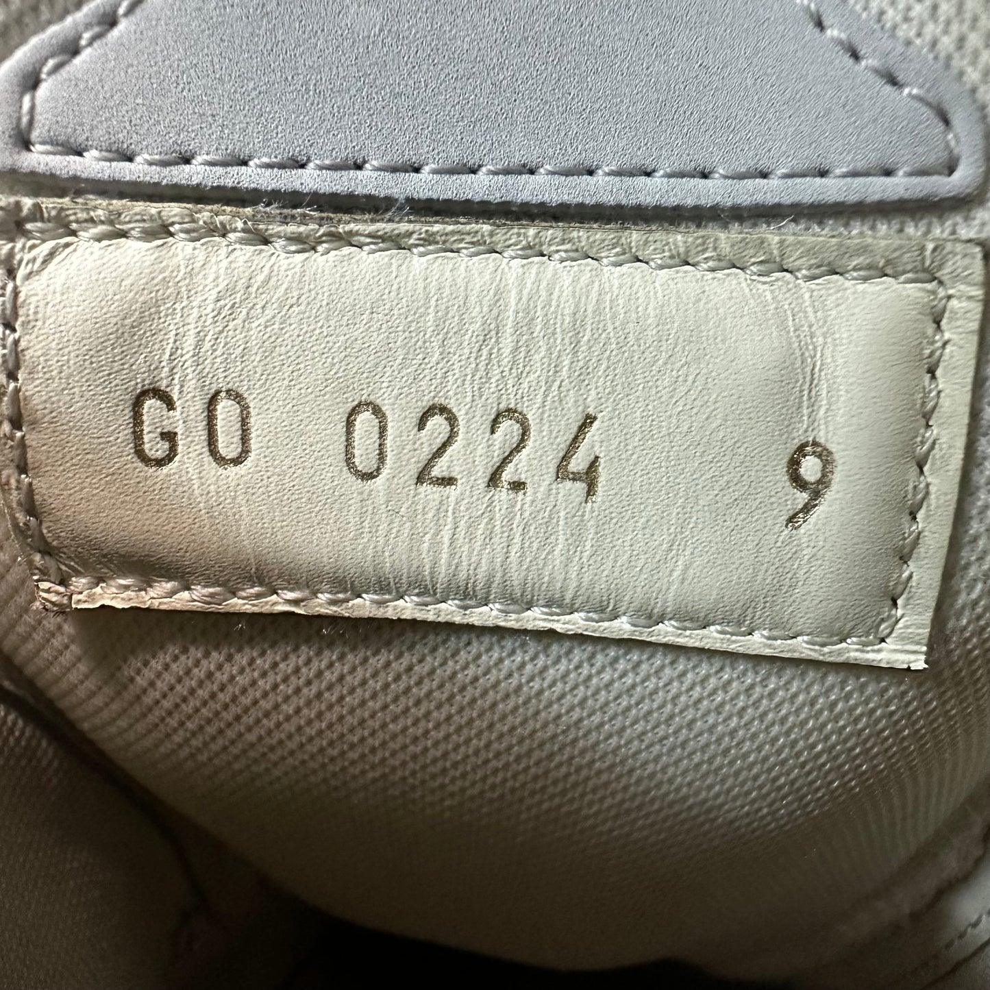 Louis Vuitton Gray White Skate Sneaker Sz 10.5 (9LV)