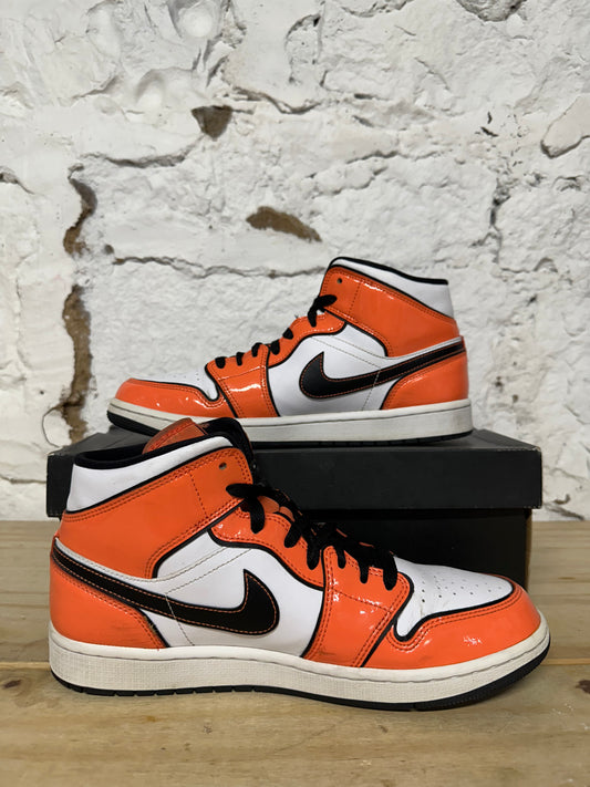 Air Jordan 1 Mid Turf Orange Sz 10