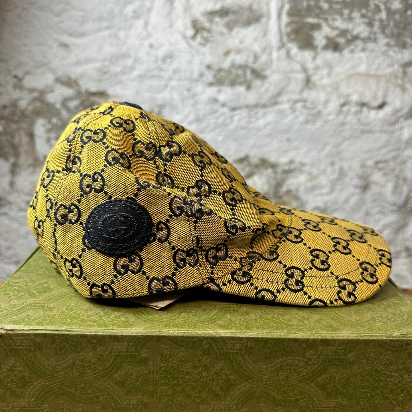 Gucci Black GG Monogram Yellow Hat Sz S W/ Box