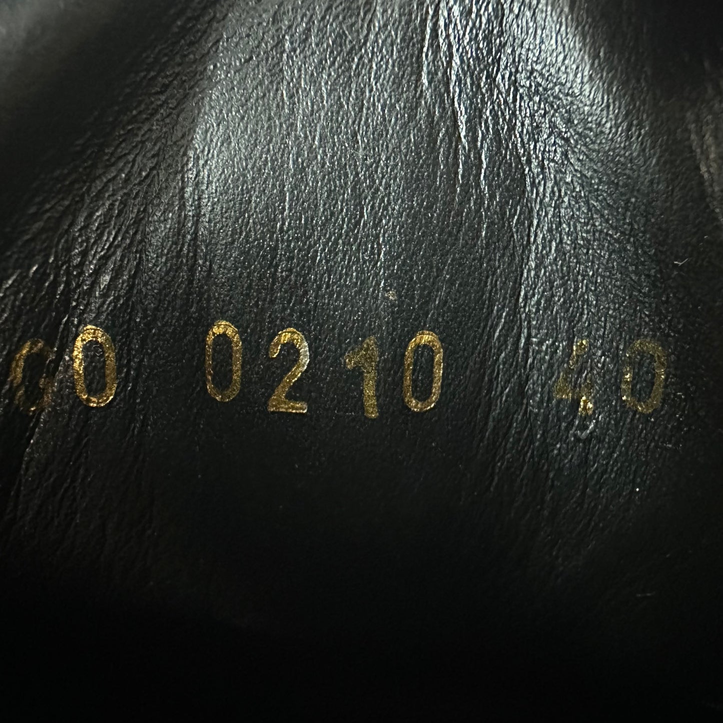 Louis Vuitton Brown Monogram Black Runaway Sneaker Sz 7 (40)