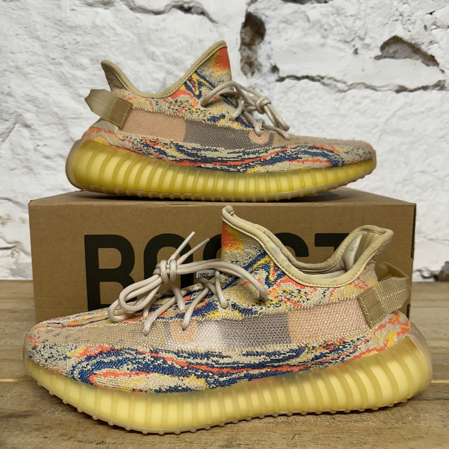 Yeezy 350 V2 MX Oat Sz 10.5 DS