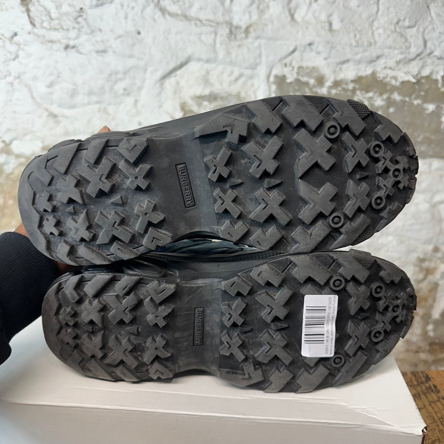 Burberry Arthur Denim Monogram Black Sneaker Sz 9 (42)