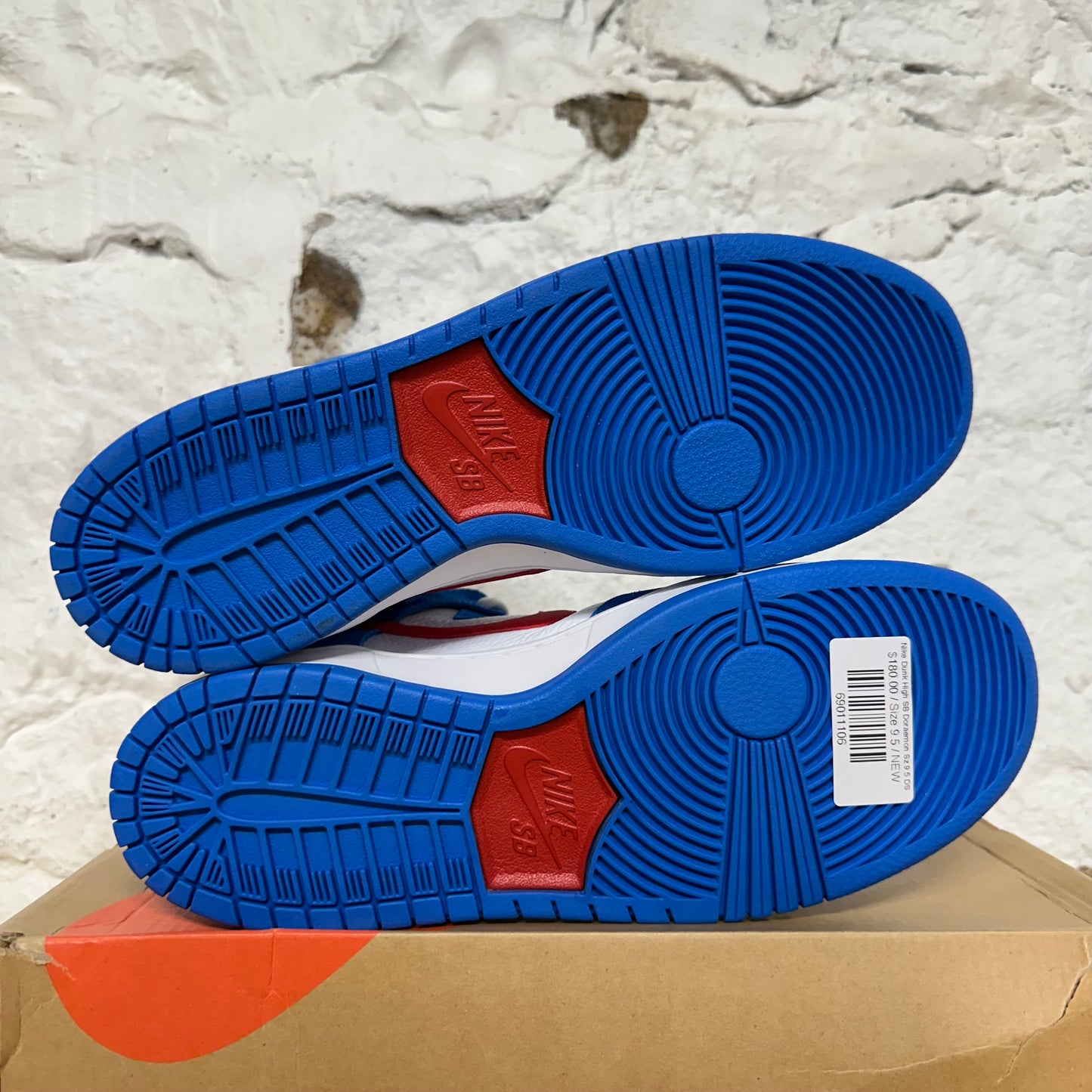 Nike SB Dunk High Doraemon Sz 9.5 DS