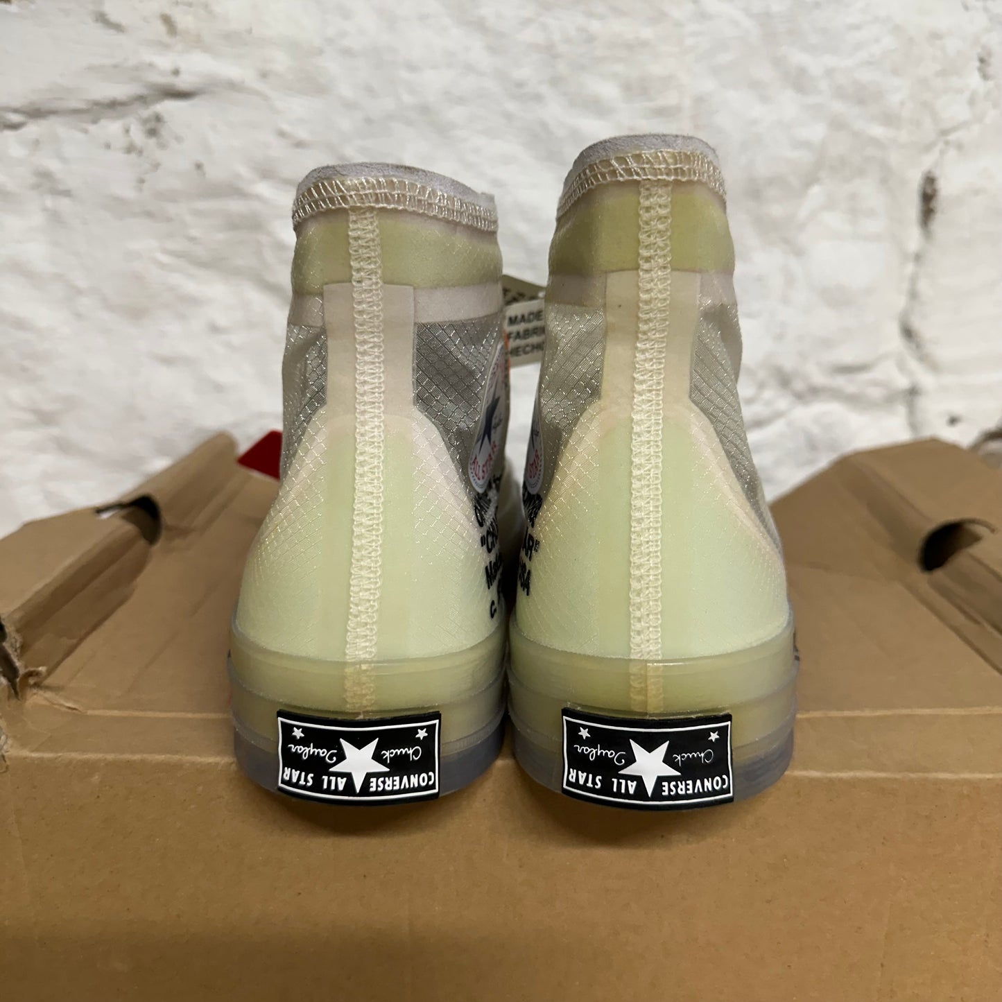 Converse Chuck Taylor All Star Vulcanized Hi Off-White Sz 9.5 DS