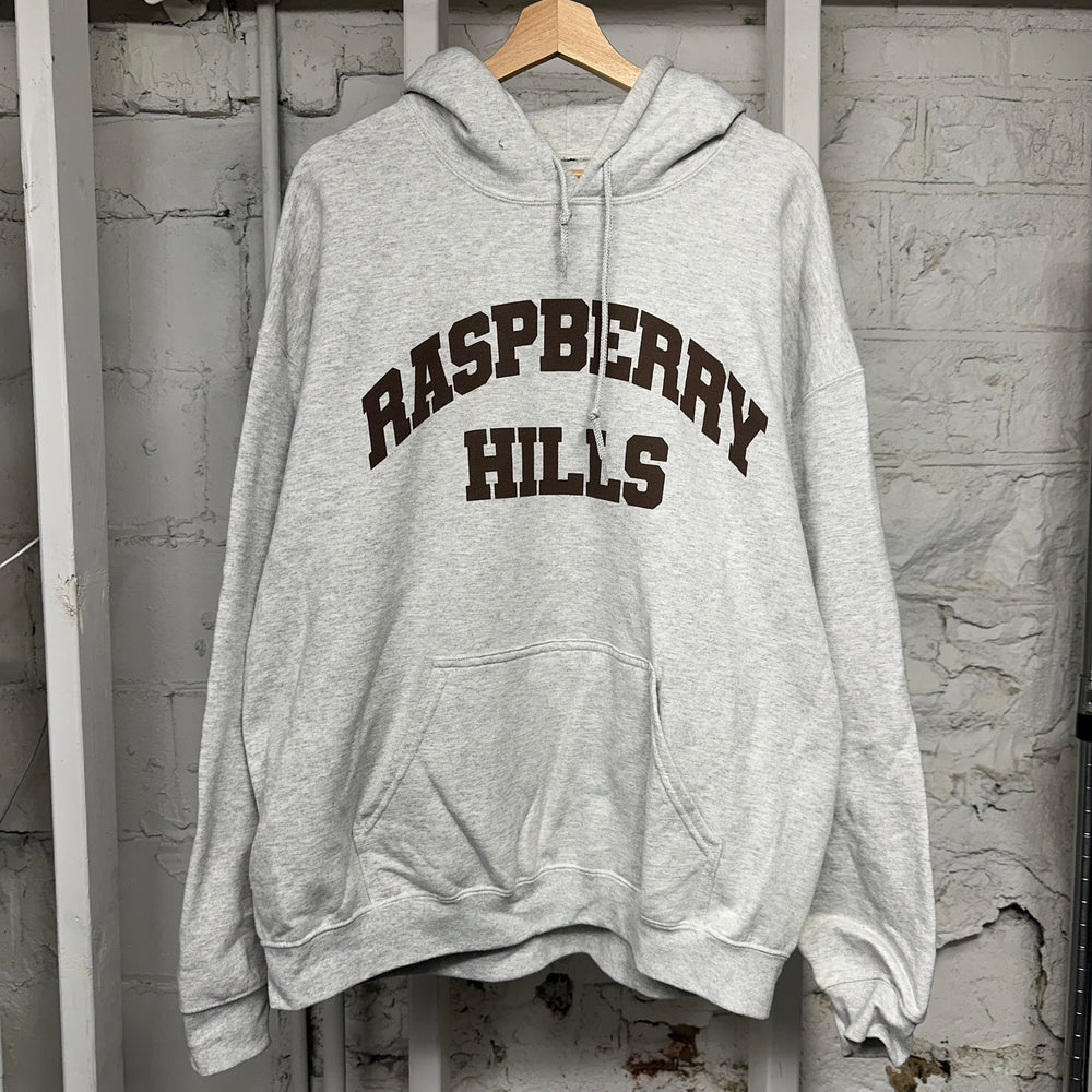 Raspberry Hills Brown Script Grey Hoodie Sz L