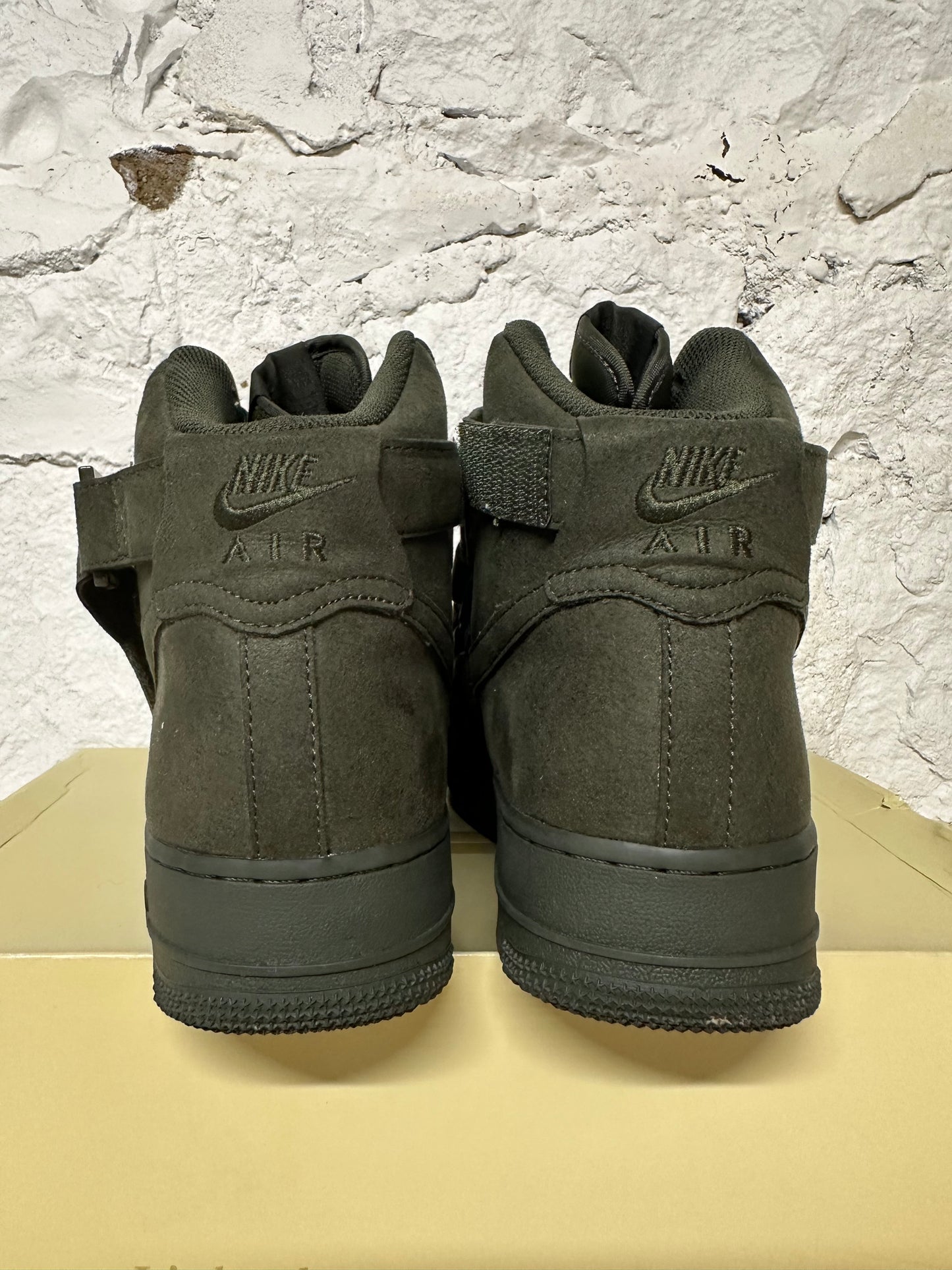 Nike Air Force 1 High  Billie Eilish Green Sz 10