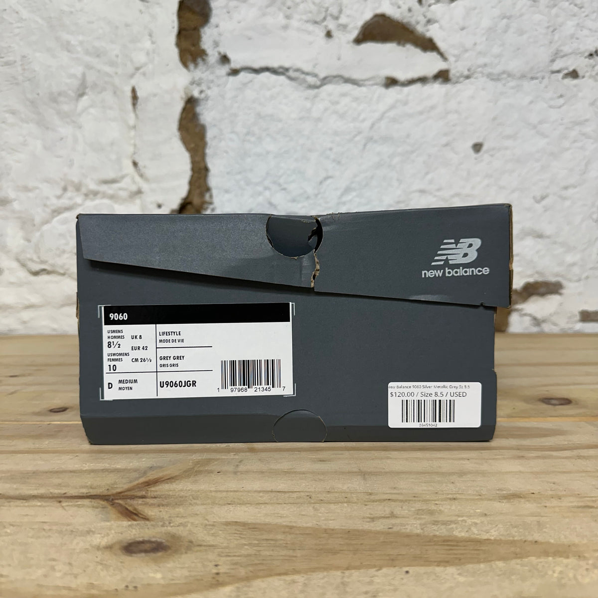 New Balance 9060 Silver Metallic Grey Sz 8.5