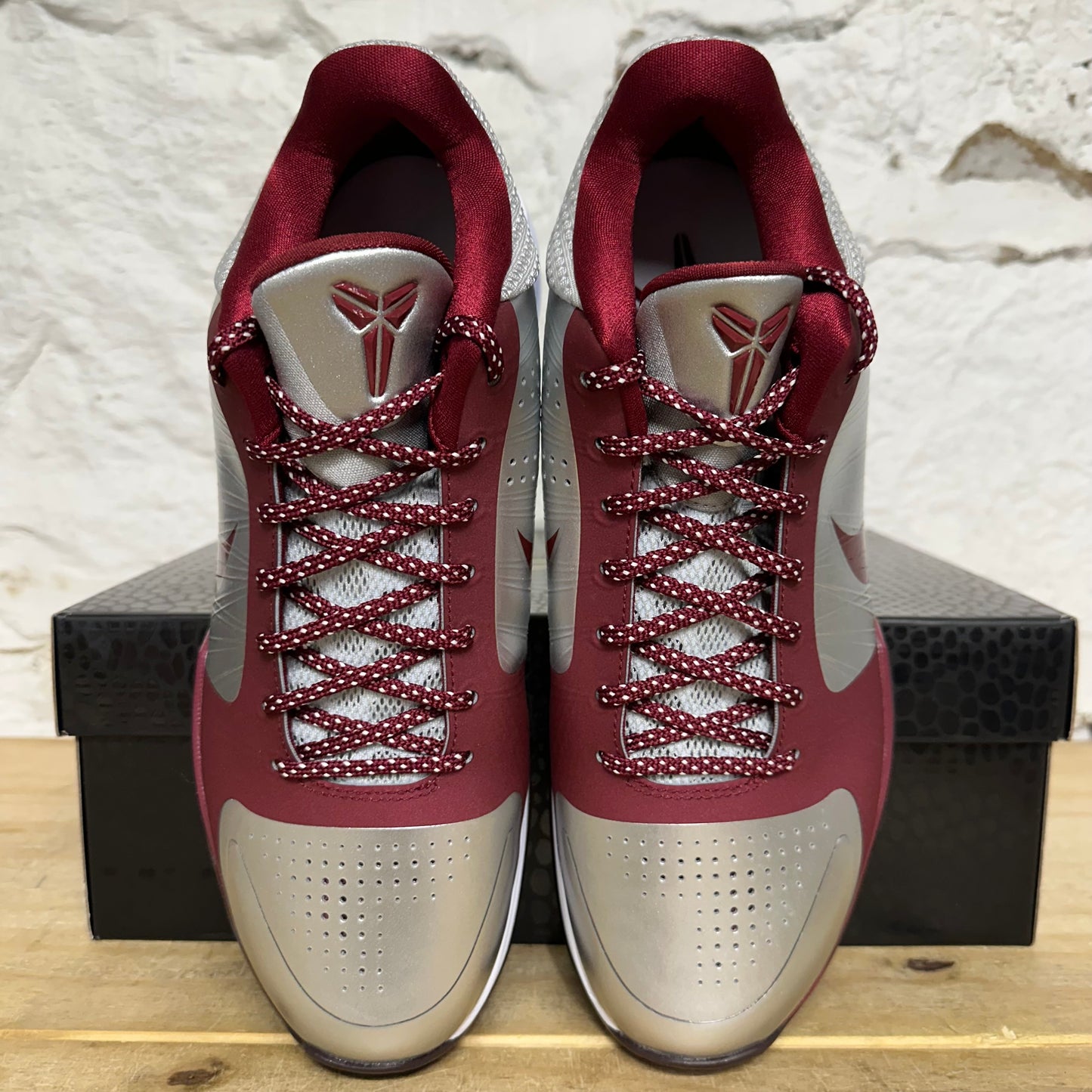 Nike Kobe 5 Protro Lower Merion Aces Away Sz 10.5