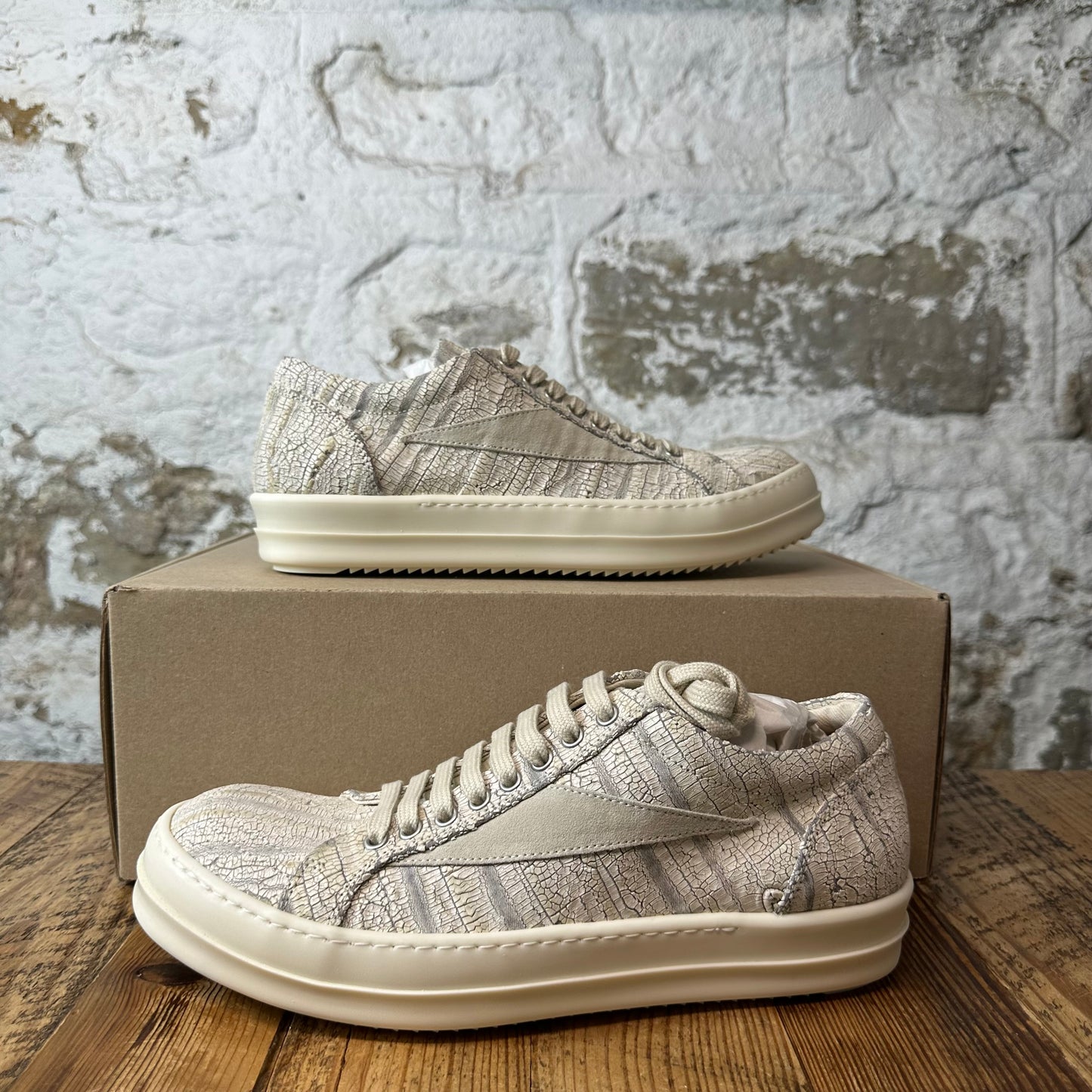 Rick Owens DRKSHDW Vintage Cracked Milk Sneaker DS