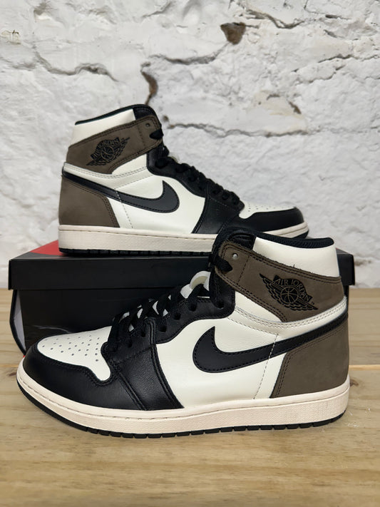 Air Jordan 1 Mocha Sz 10
