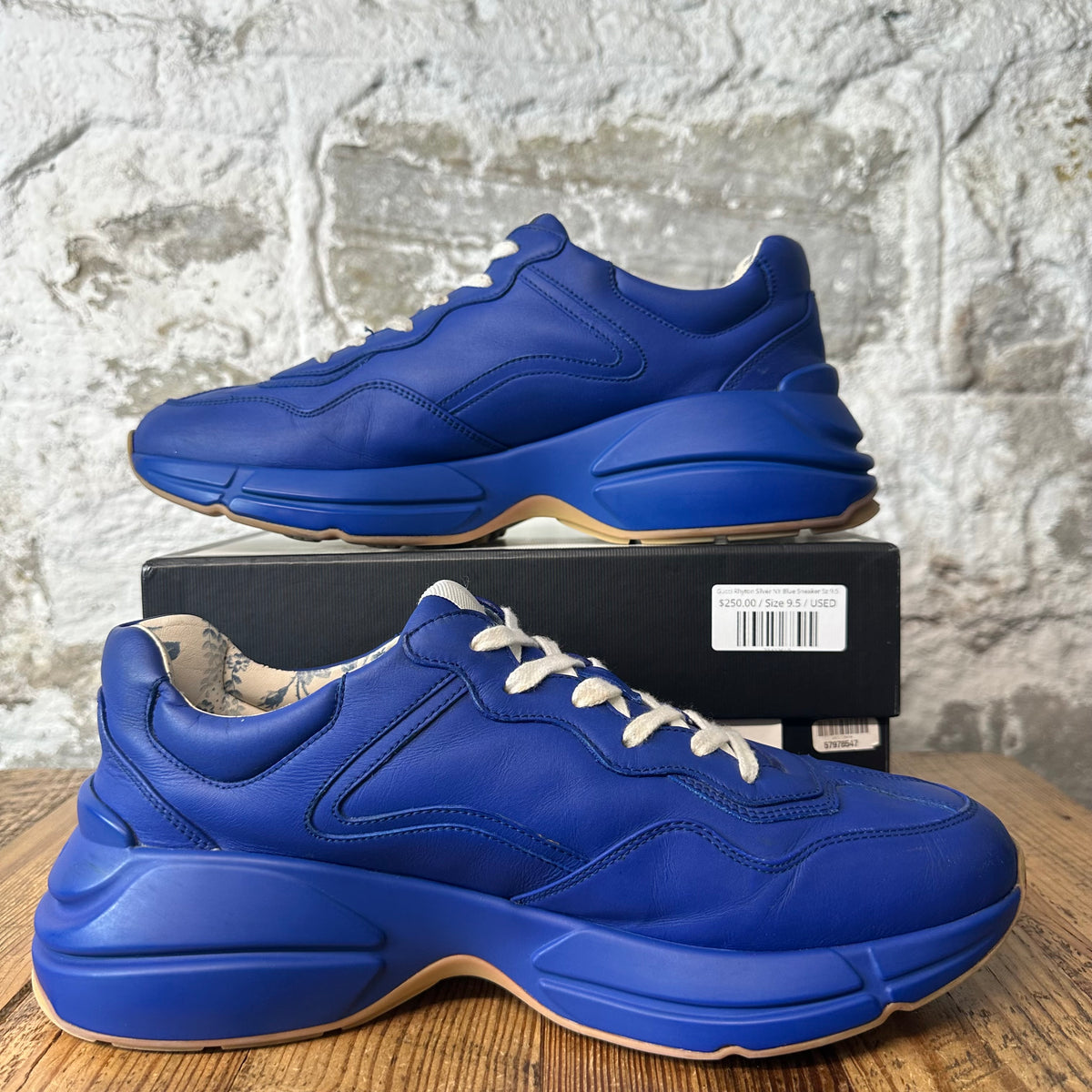 Gucci Rhyton Silver NY Blue Sneaker Sz 9.5