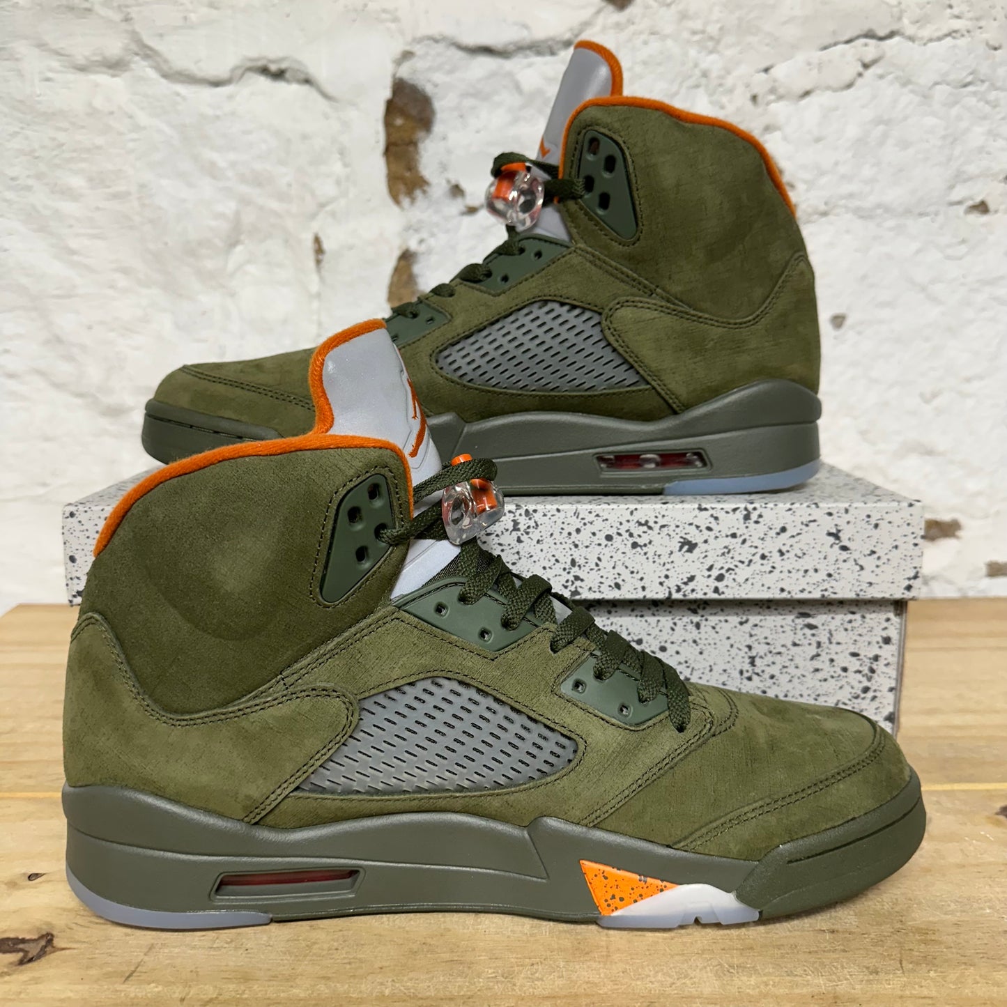 Air Jordan 5 Olive (2024) Sz 13