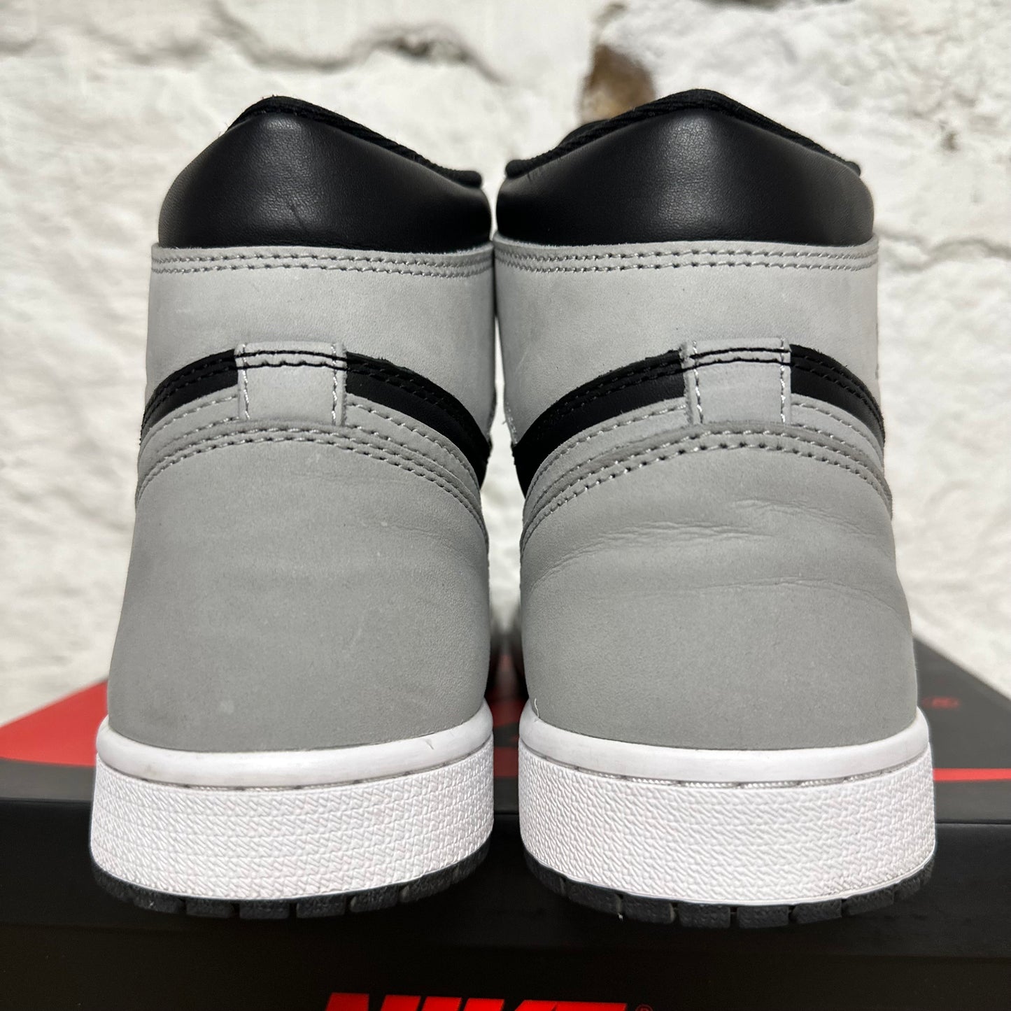 Air Jordan 1 High Shadow 2.0 Sz 9.5
