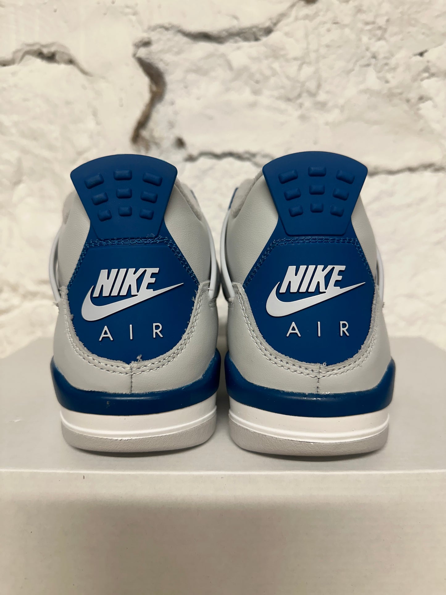 Air Jordan 4 Military Blue Sz 5.5Y DS