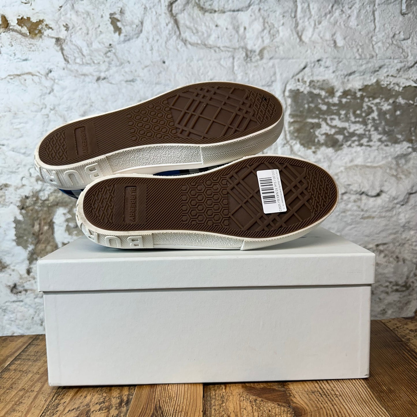 Burberry Jack Blue Plaid White Sneaker Sz 10.5 (43.5)