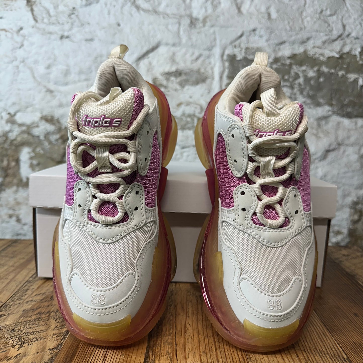 Balenciaga Triple S Cream Pink Sneaker Sz 6 (38)