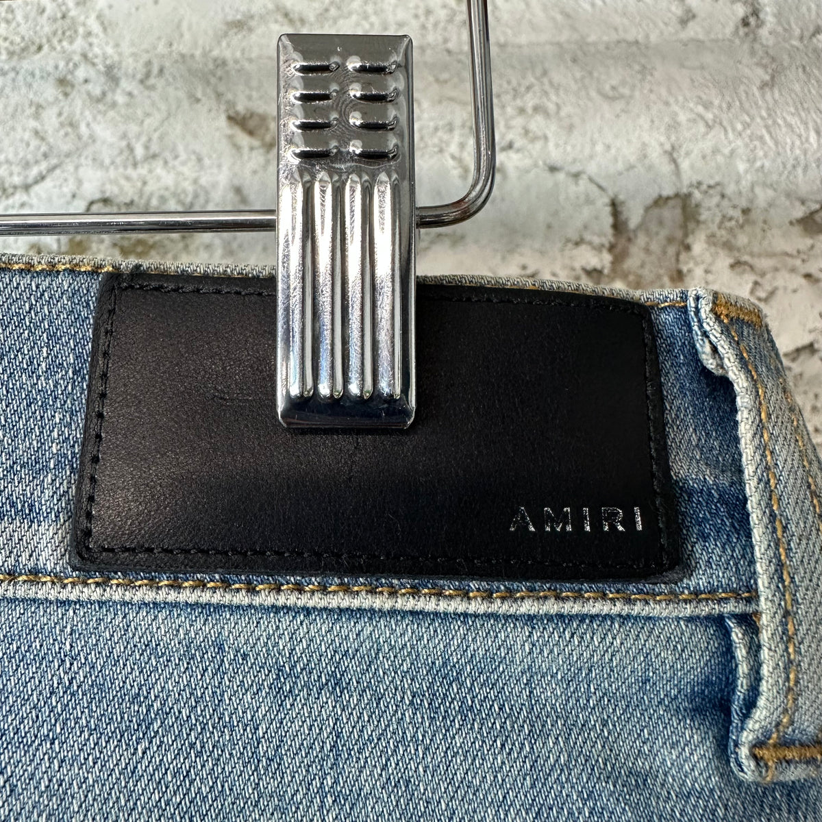 Amiri Distressed Blue Denim Jeans Sz 32
