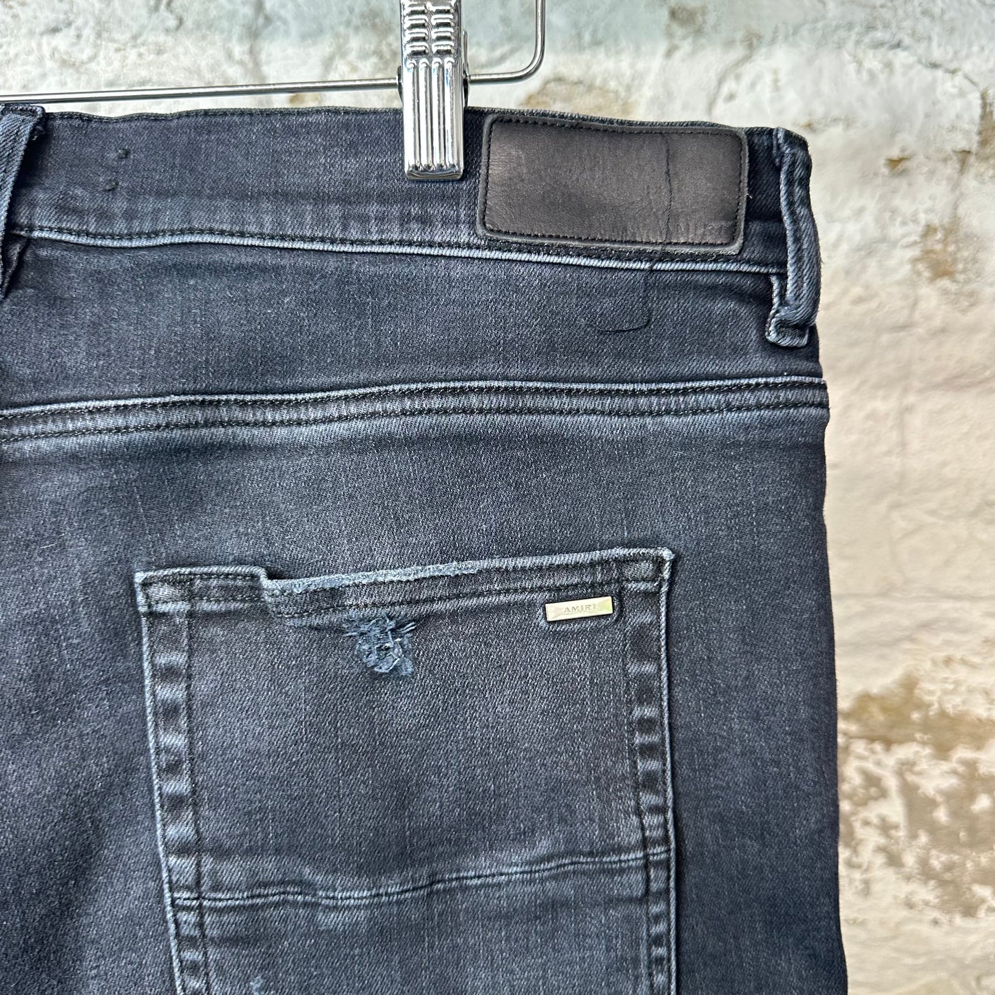 Amiri MX1 Cracked Blue Black Denim Jeans Sz 38
