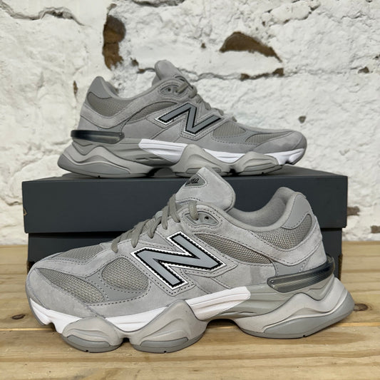 New Balance 9060 Silver Metallic Grey Sz 8.5