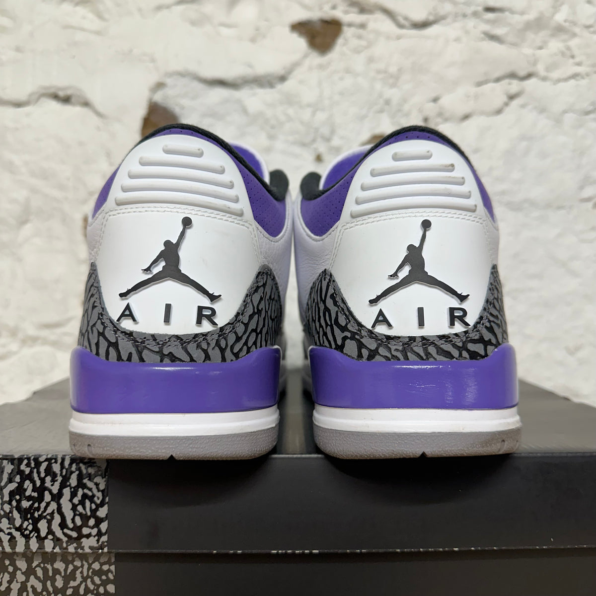 Air Jordan 3 Dark Iris Sz 13
