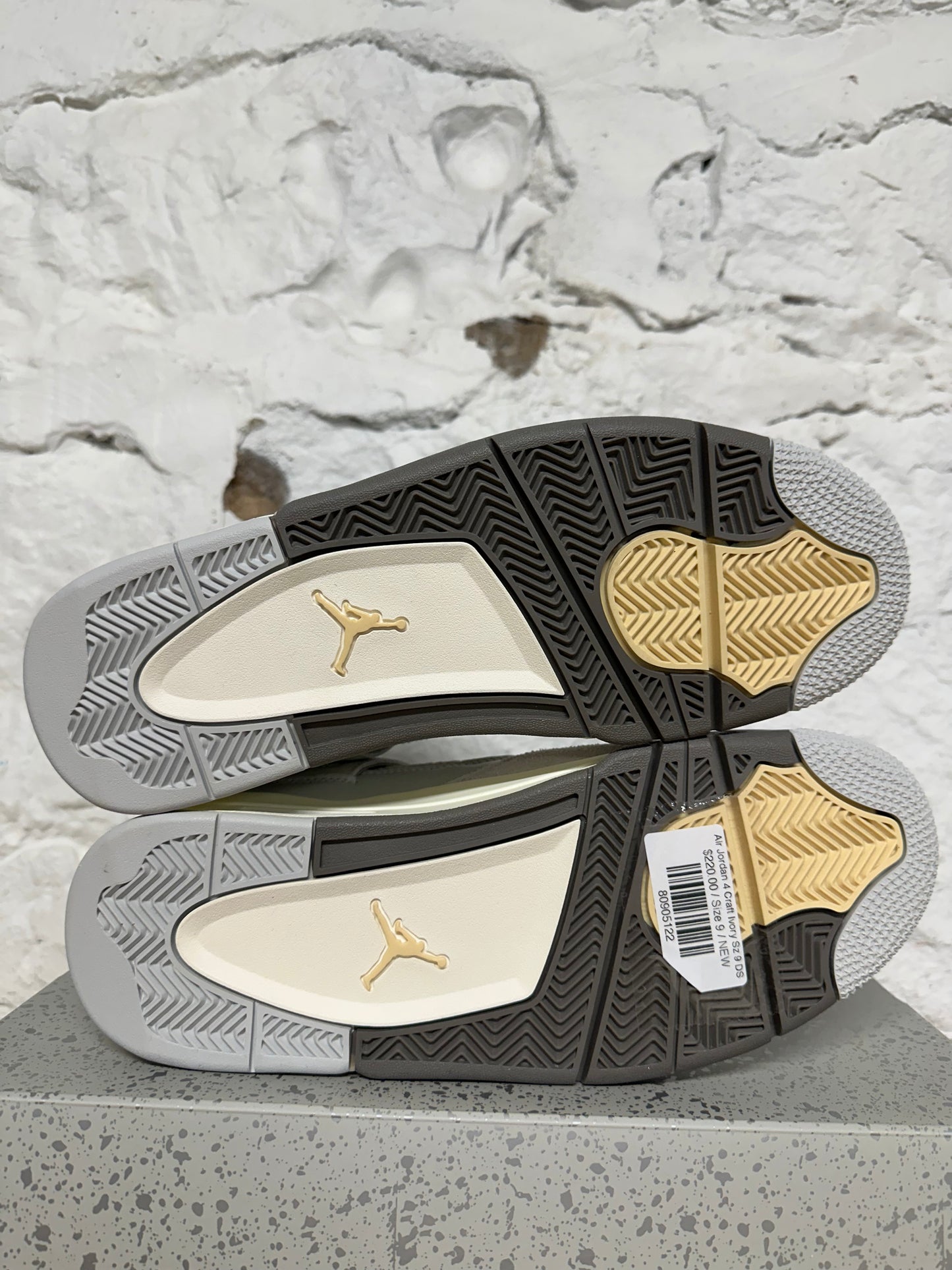 Air Jordan 4 Photon Dust Sz 9 DS