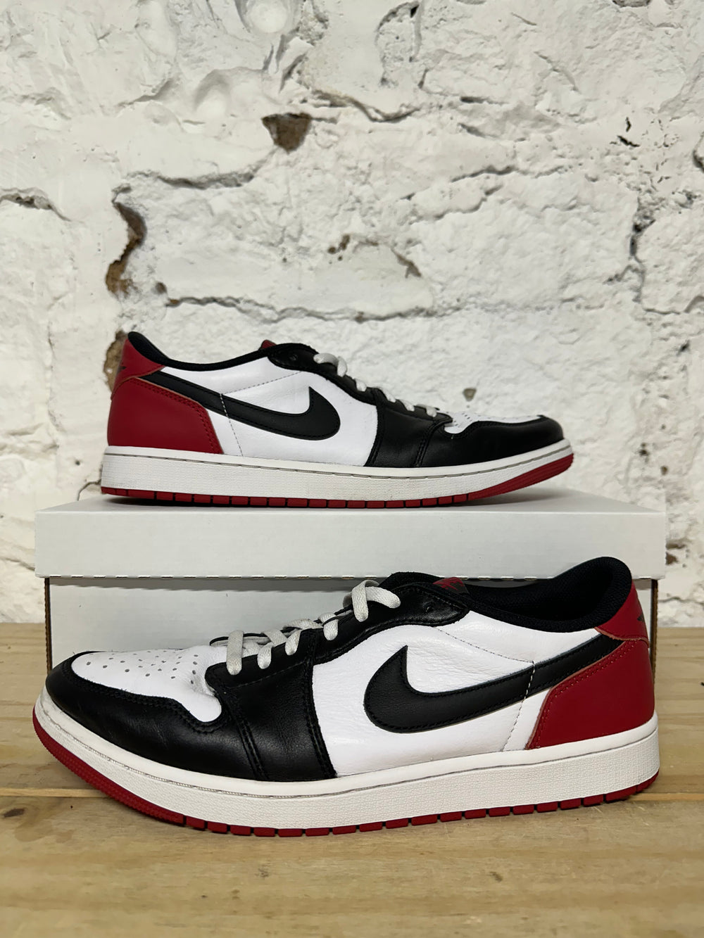 Air Jordan 1 Low Black Toe Sz 12