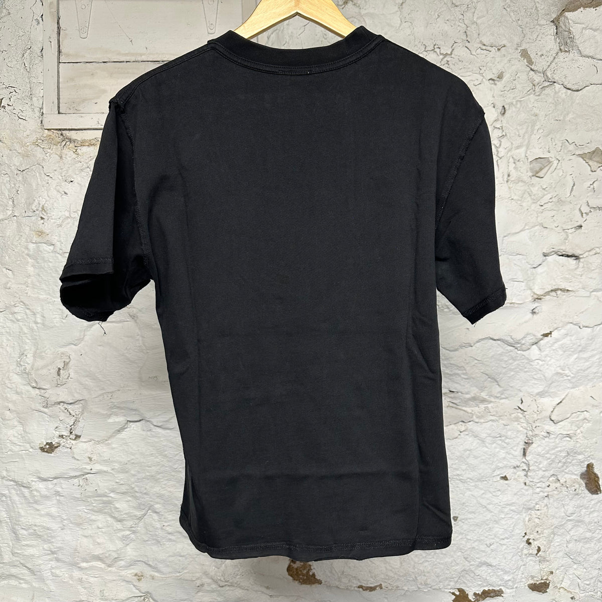 Saint Vanity White Griffin Black T-Shirt Sz S