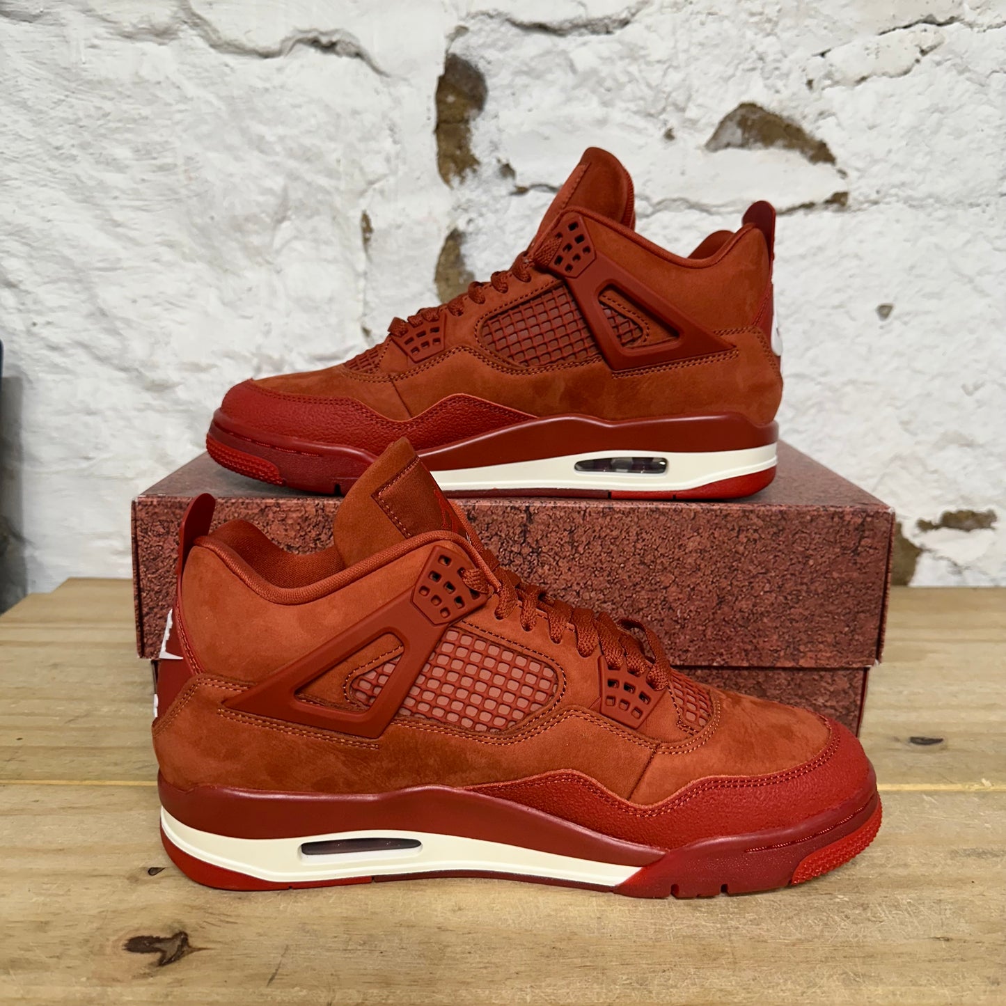 Air Jordan 4 Brick By Brick Sz 9.5 DS