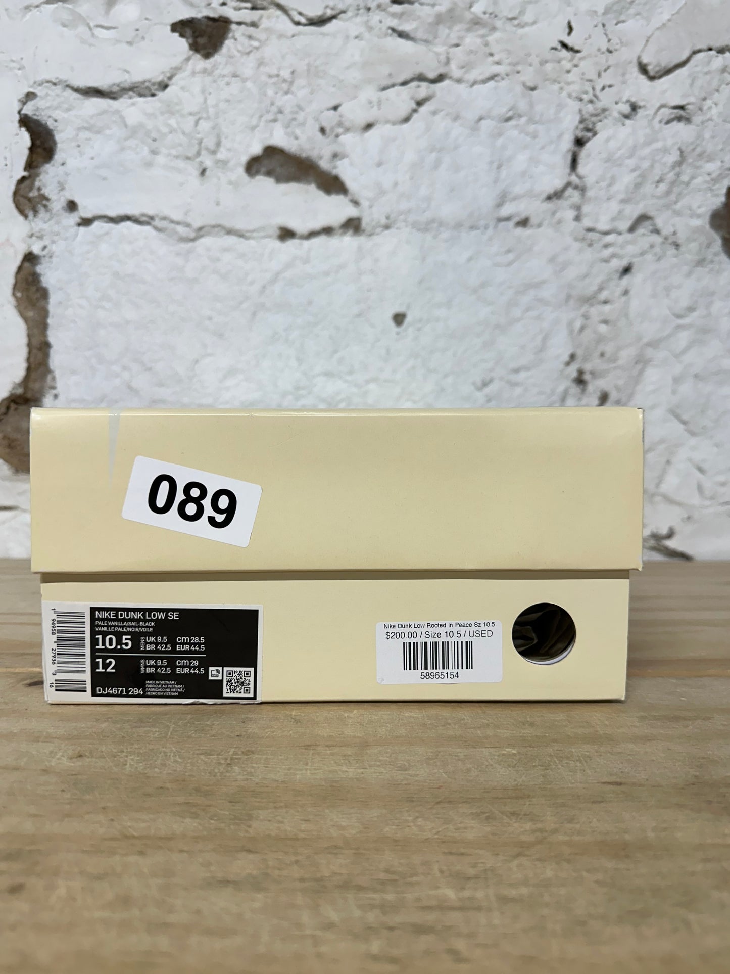 Nike Dunk Low Rooted In Peace Sz 10.5