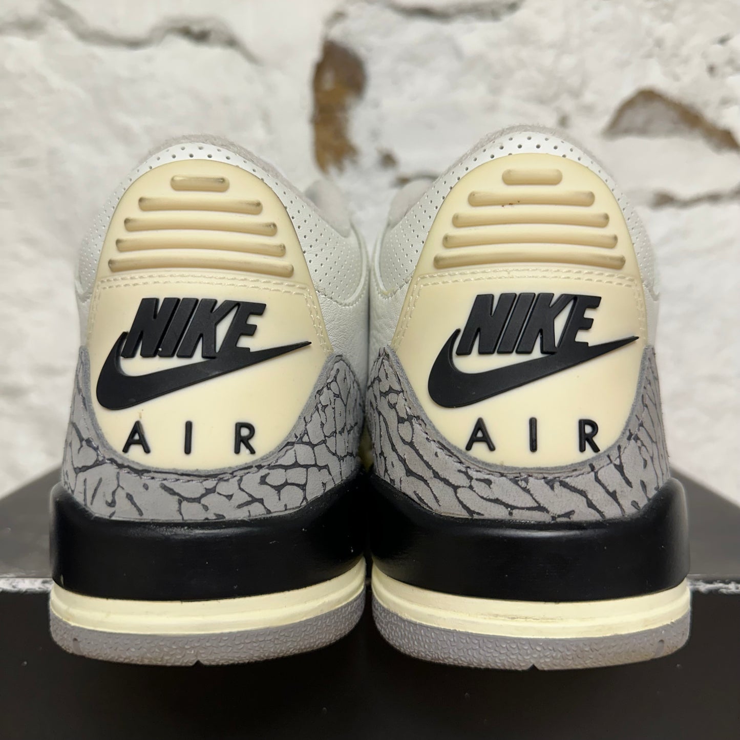 Air Jordan 3 White Cement Reimagined Sz 8.5