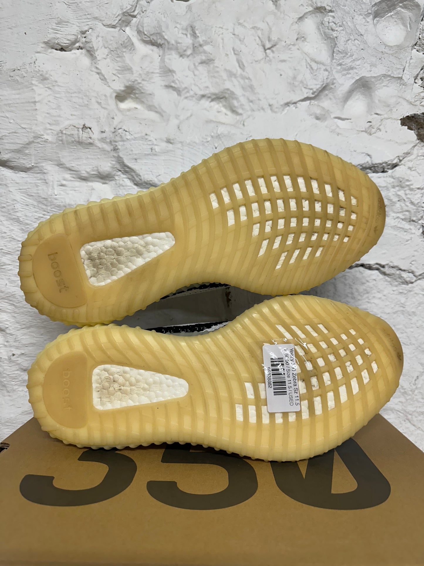 Yeezy 350 V2 Zebra Sz 11.5