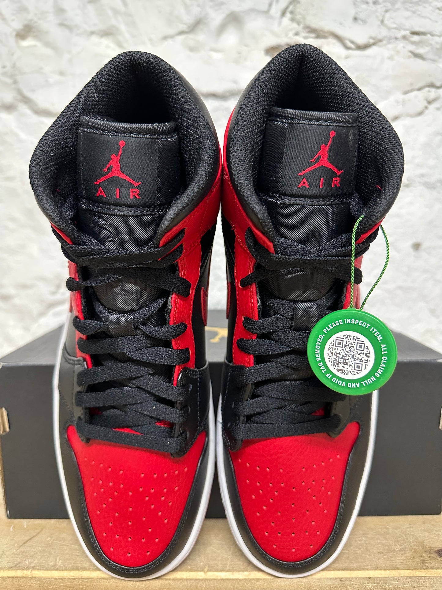 Air Jordan 1 Mid Banned Sz 11 DS